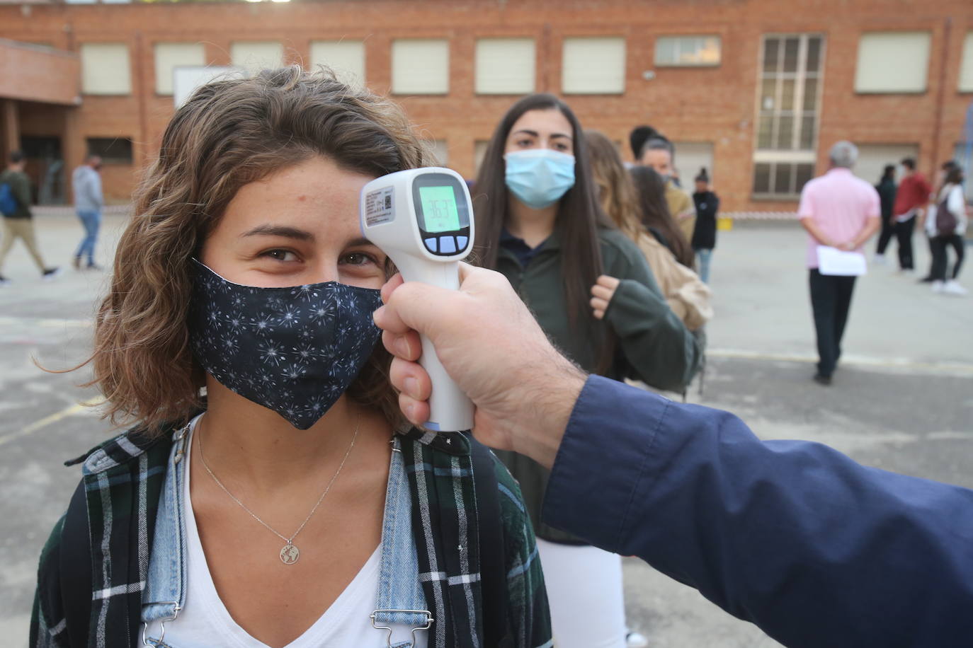 Fotos: Vuelta al cole en Logroño