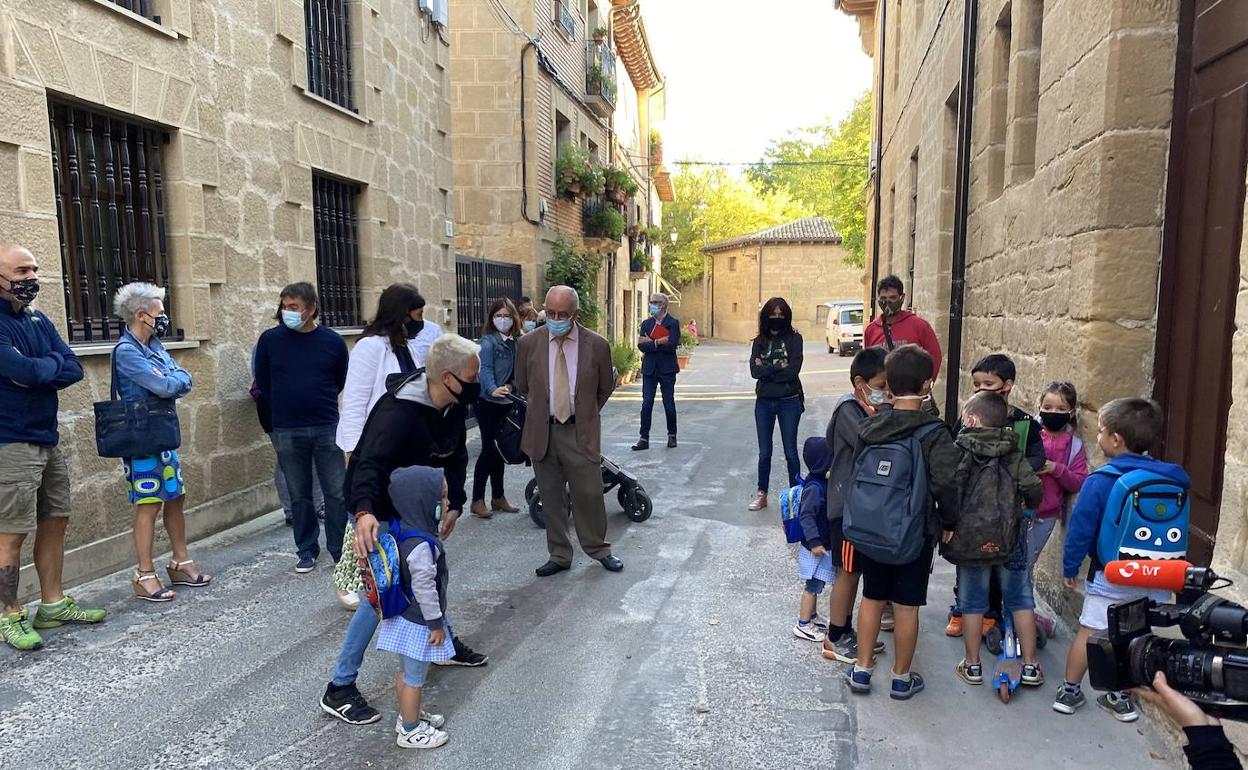 Y veinte años después... Ollauri abre su colegio