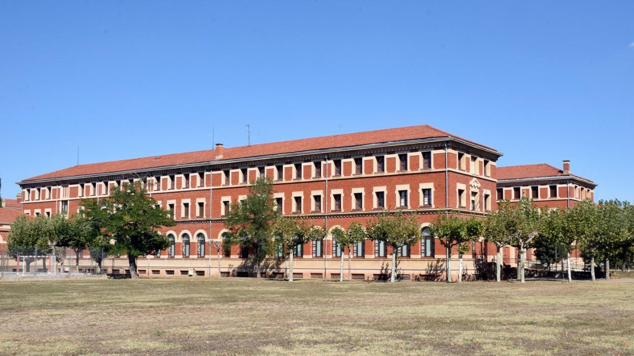 El Seminario Mayor de Logroño, en la tarde de ayer. 