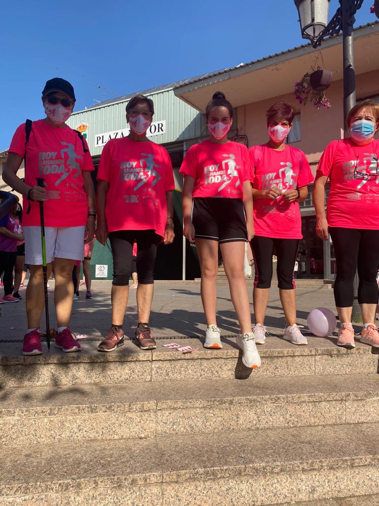 La cita ha estado organizada por el Ayuntamiento en colaboración con la AECC y la Ampa del colegio de la localidad