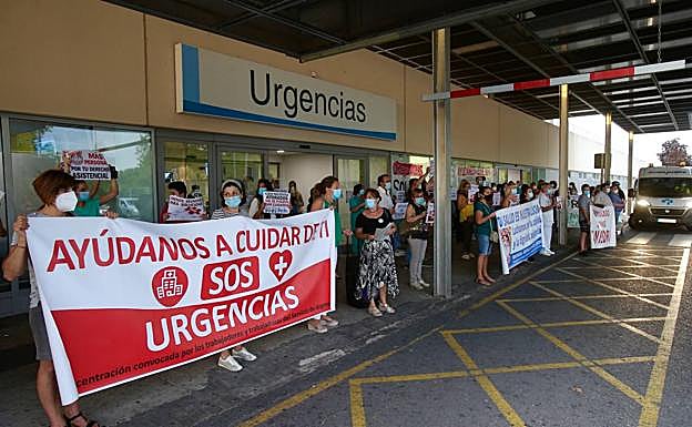Urgencias carga contra Alba: «Nosotros somos los trabajadores incansables, no se nos olvida la pandemia, a ella sí»