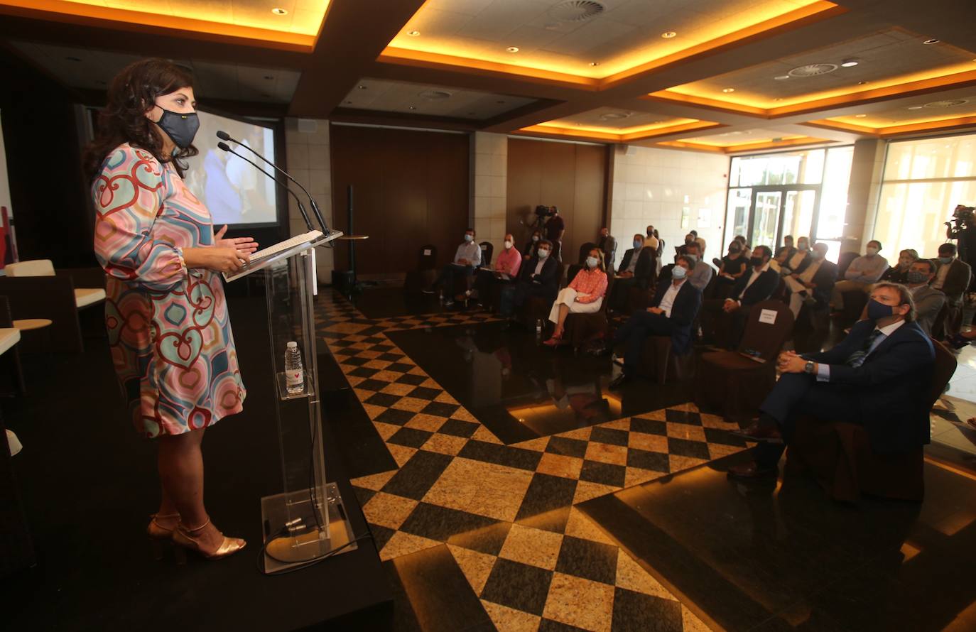 La jornada se ha centrado en las oportunidades ante las que se encuentra el sector del vino, con nuevos canales de comunicación con el cliente