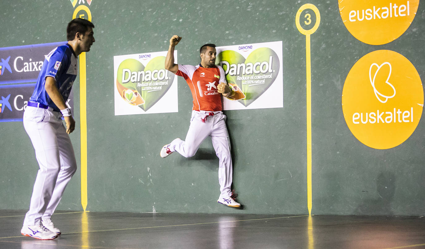 En el partido estelar, Bengoetxea y Martija doblegaron (22-20) a Elezkano y Aretxabaleta