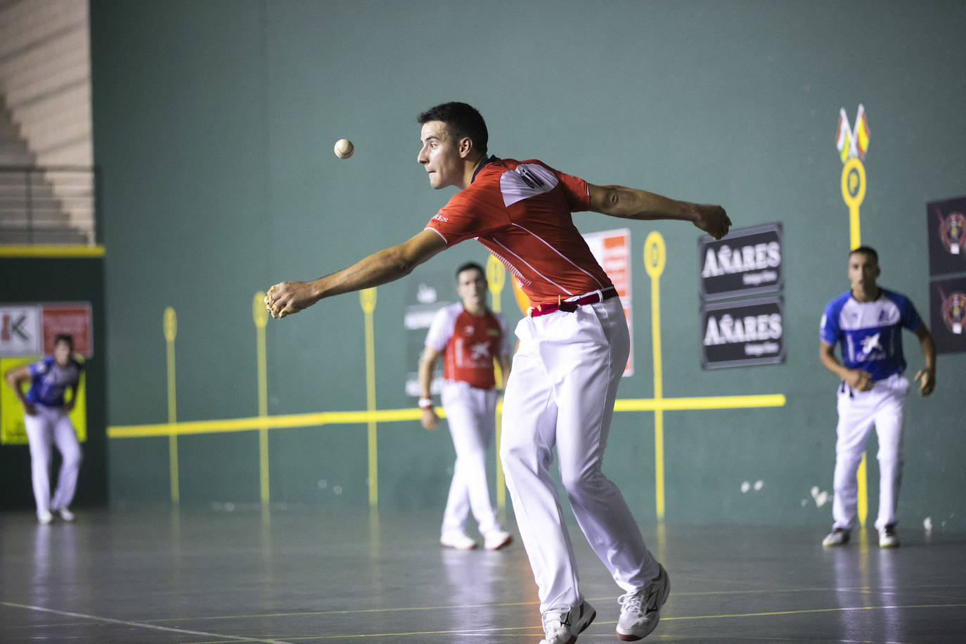 En el partido estelar, Bengoetxea y Martija doblegaron (22-20) a Elezkano y Aretxabaleta