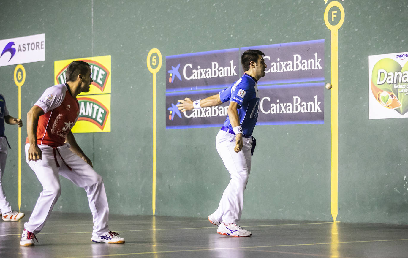 En el partido estelar, Bengoetxea y Martija doblegaron (22-20) a Elezkano y Aretxabaleta