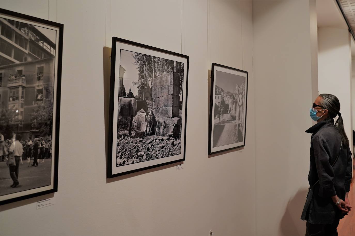 Fotos: Teo expone sus fotografías en Toulouse