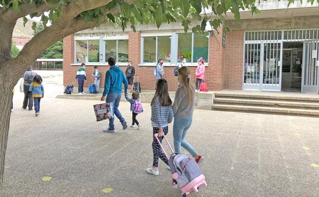 En cuarentena una clase del colegio de Cervera por el positivo de un alumno de Infantil