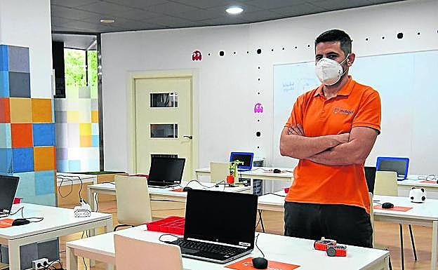 En ISchool han transformado sus espacios para reabrir en octubre.