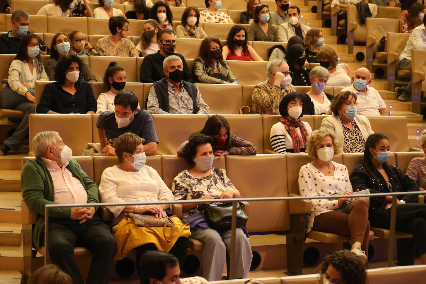El violinista de origen libanés Ara Malikian cerró anoche en Riojafórum el minifestival 'Rioja en Vivo'.