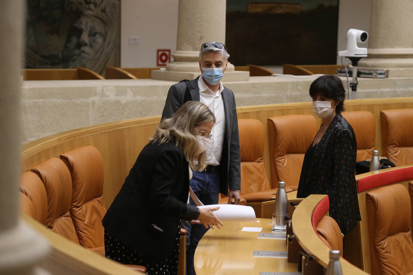 Celebración del pleno de septiembre en el Parlamento riojano.