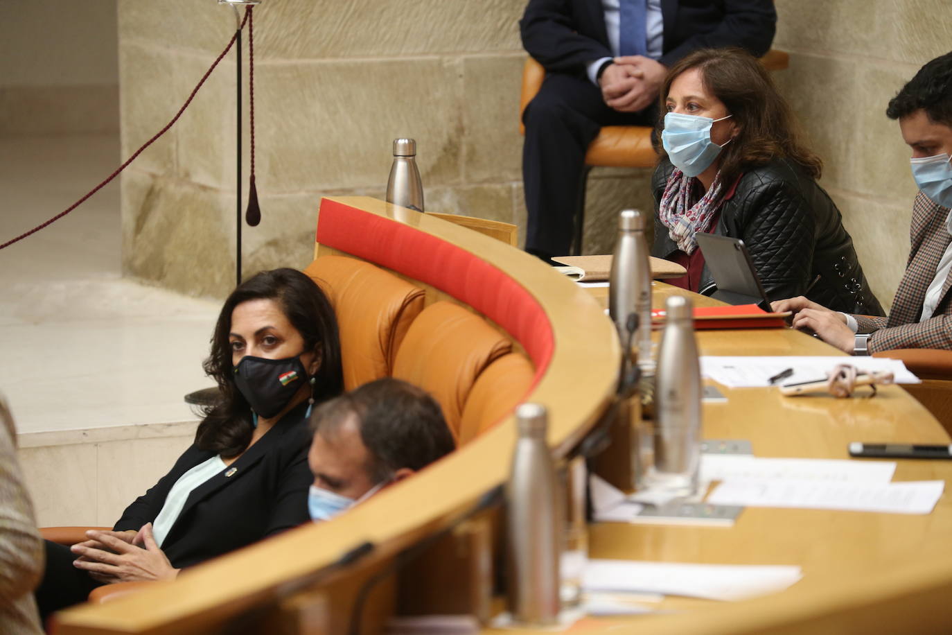 Celebración del pleno de septiembre en el Parlamento riojano.