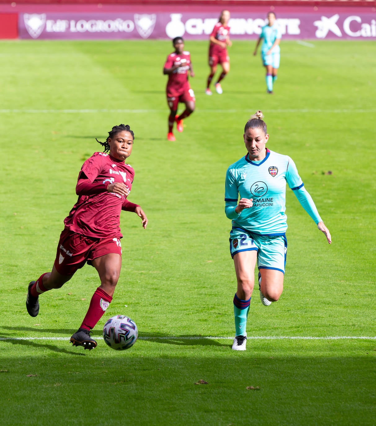 Las riojanas abrieron la Primera Iberdrola en Las Gaunas perdiendo ante el Levante