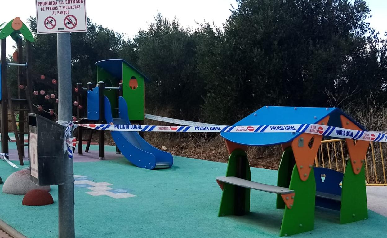 parques infantiles clausurados en Agoncillo