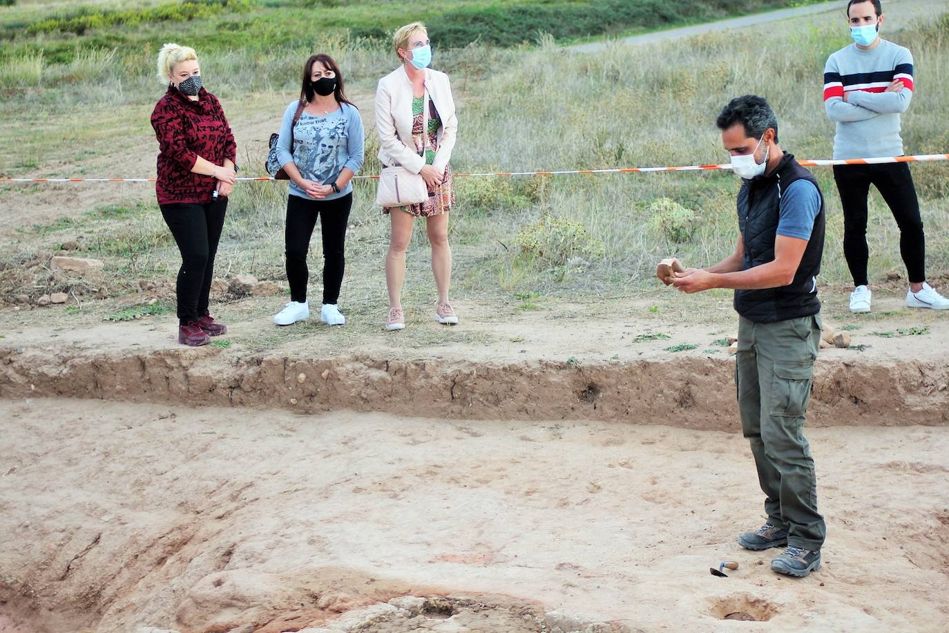 Una visiata al yacimiento romano de La Morlaca de Villamediana, que data de entre los siglos III y IV.