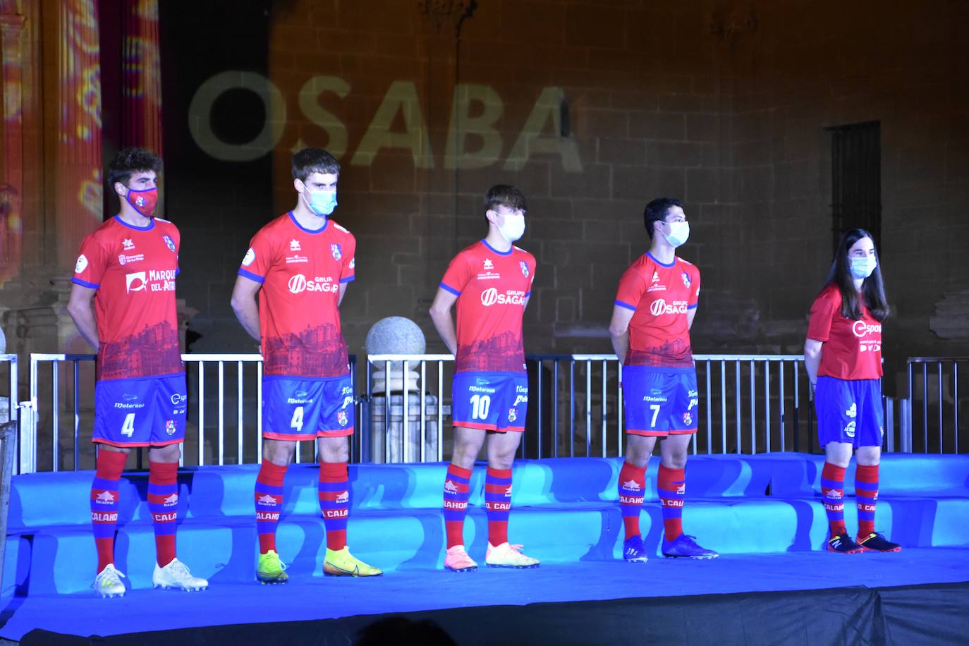 El club cuenta con equipos en Segunda B, Tercera, Juvenil Nacional, Juvenil Territorial y Territorial Femenino