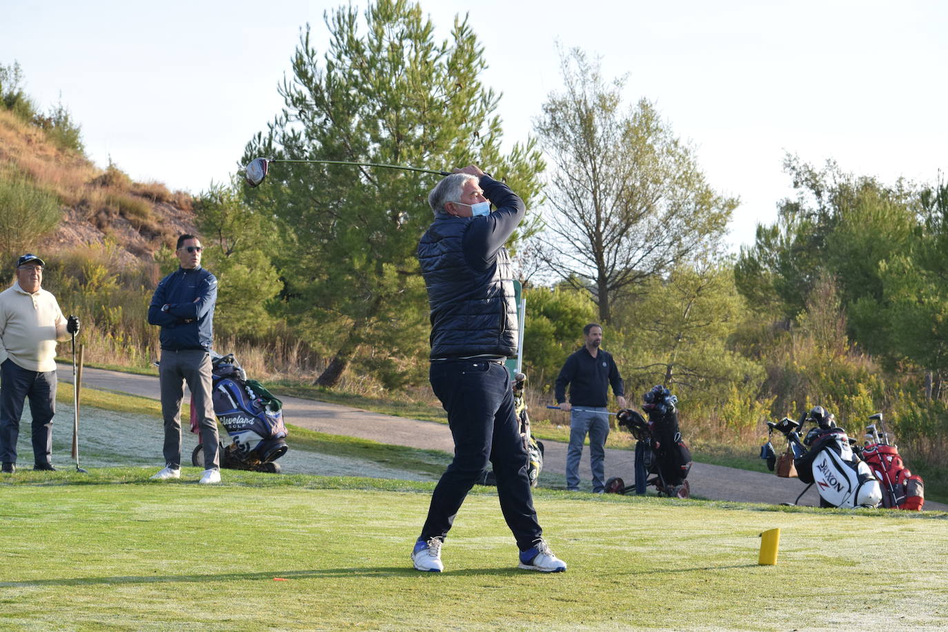 Los participantes en el Torneo de Golf Carlos Moro disfrutaron de un gran día de juego El Campo de Logroño.