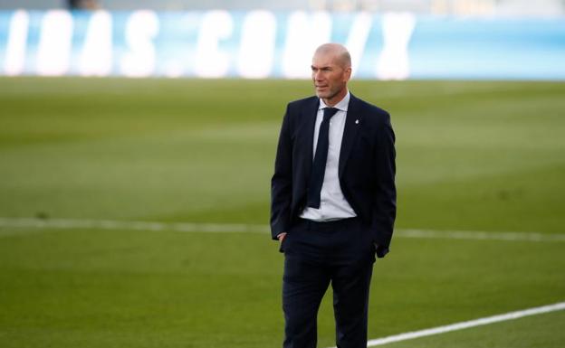 Zidane saca la cara por Isco y Marcelo