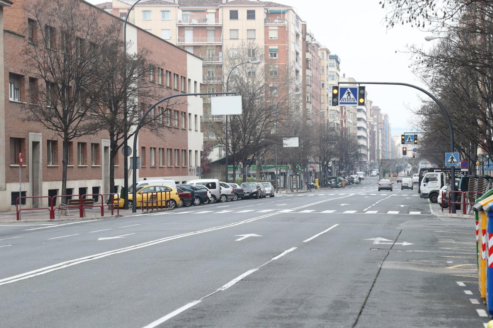 Las emisiones bajaron con el estado de alarma. En la imagen, avenida de la Paz, vacía, en marzo. 