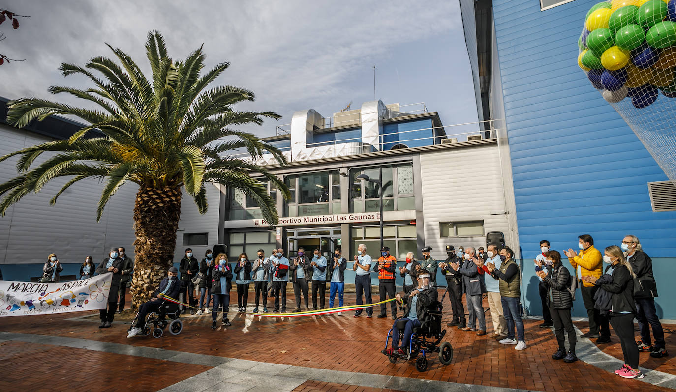 La cita contó con más de 2.000 participantes y se mantuvo una salida simbólica en Las Gaunas