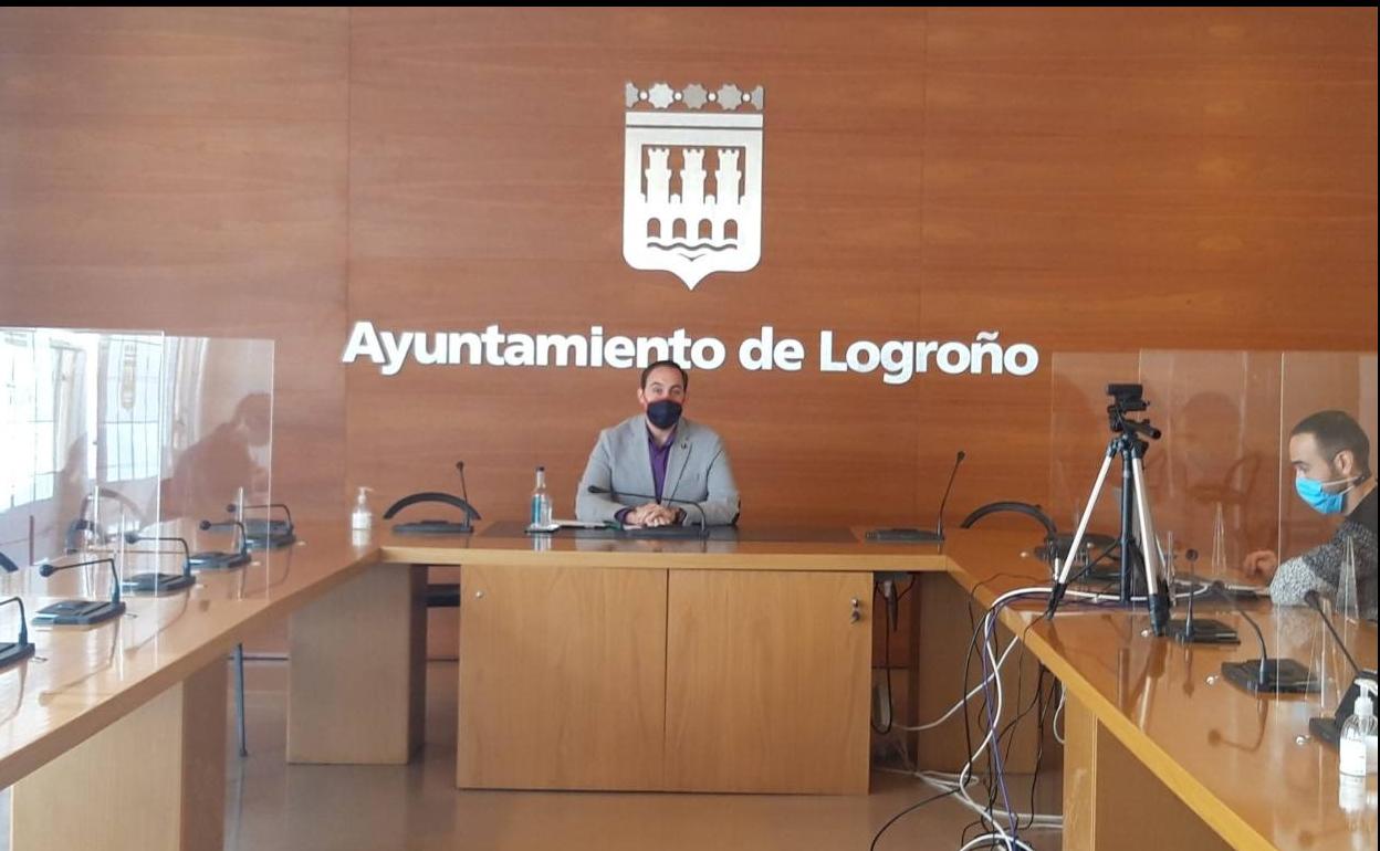 Presentación de las bases de las ayudas a la rehabilitación, en el Ayuntamiento.