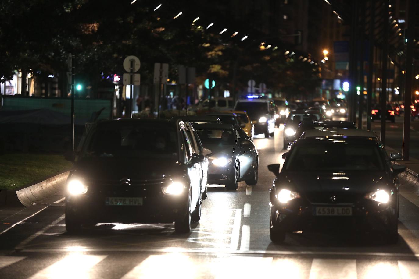 Al grito de «queremos trabajar» han recorrido el centro de Logroño.