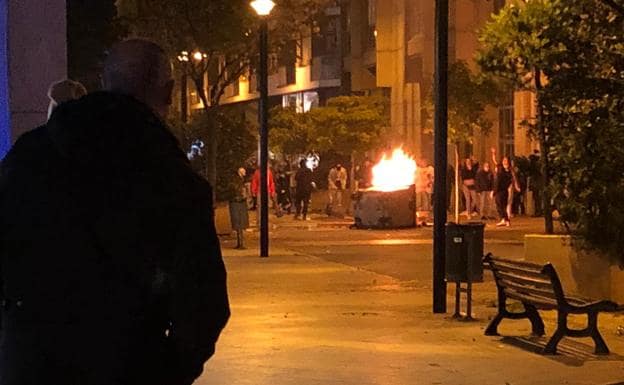 Violencia, pillaje y enfrentamientos con la Policía en el centro de Logroño