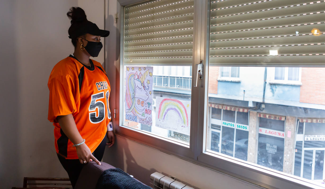 El juzgado ha concedido una semana más de plazo para que Diana Carolina, sus hijos de 5 años y 7 meses, y su pareja abandonen la vivienda en la que residen