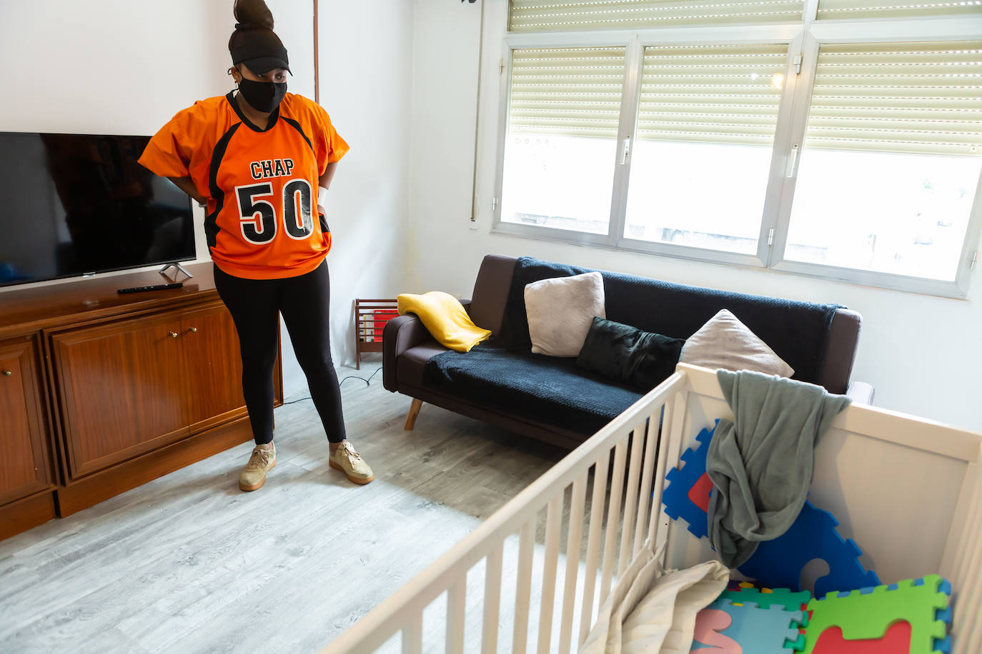 El juzgado ha concedido una semana más de plazo para que Diana Carolina, sus hijos de 5 años y 7 meses, y su pareja abandonen la vivienda en la que residen