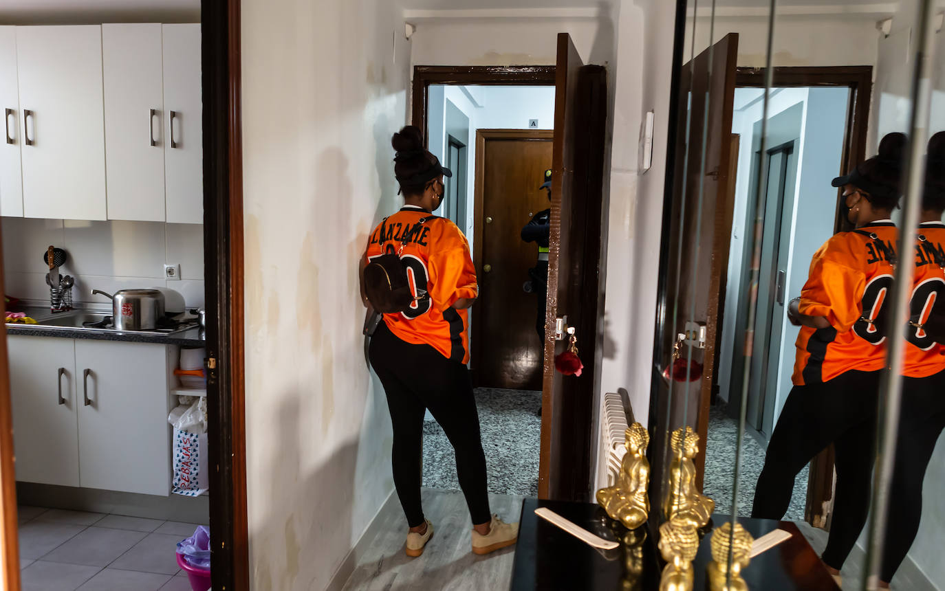 El juzgado ha concedido una semana más de plazo para que Diana Carolina, sus hijos de 5 años y 7 meses, y su pareja abandonen la vivienda en la que residen