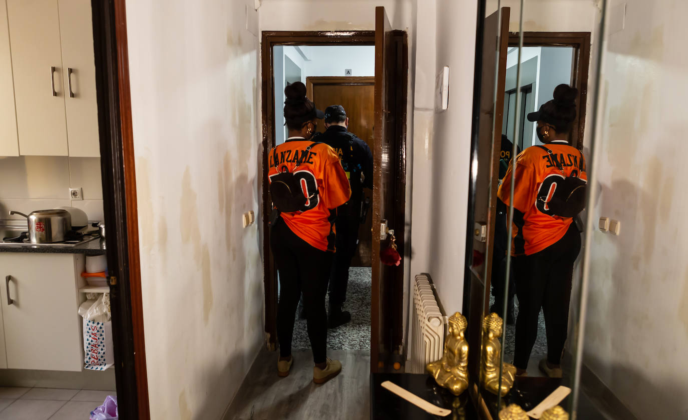 El juzgado ha concedido una semana más de plazo para que Diana Carolina, sus hijos de 5 años y 7 meses, y su pareja abandonen la vivienda en la que residen