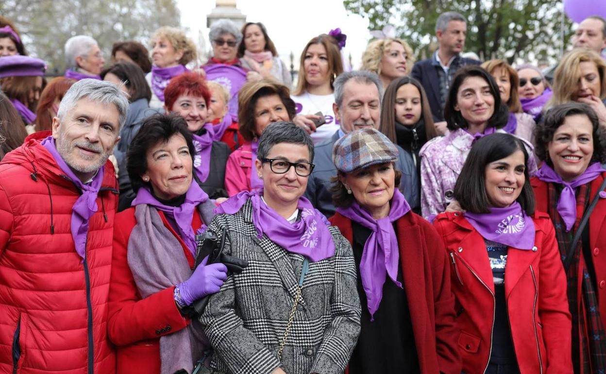 Miembros del Gobierno que participaron en la manifestación del 8M en Madrid.