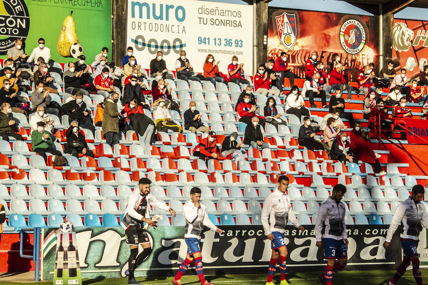 Los riojabajeños se sitúan líderes tras ganar al bloque navarro con un gol de Fran Sota