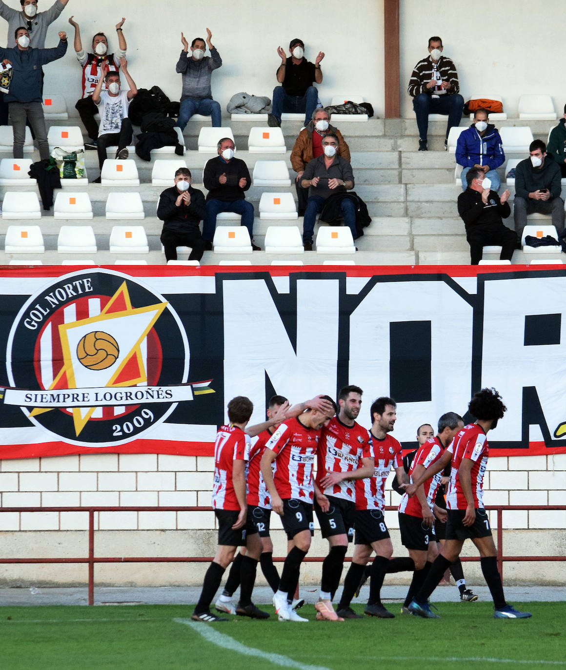 Los de Albert Aguilá han superado al conjunto aragonés gracias a tres goles en cinco minutos