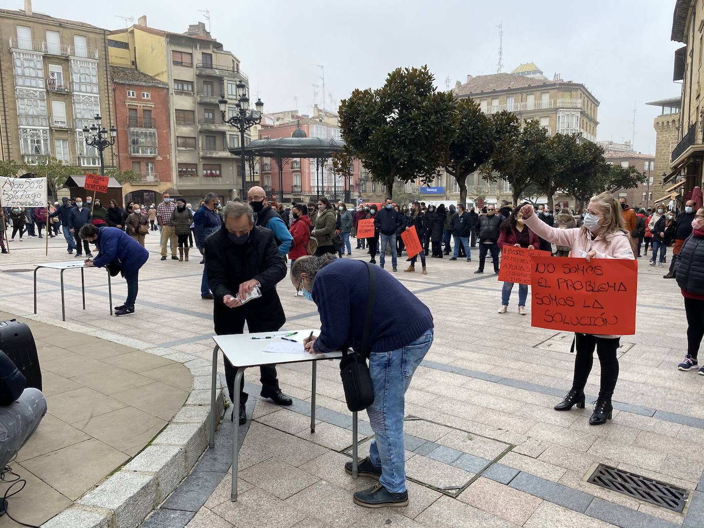 Fotos: Protestas de los hosteleros riojanos