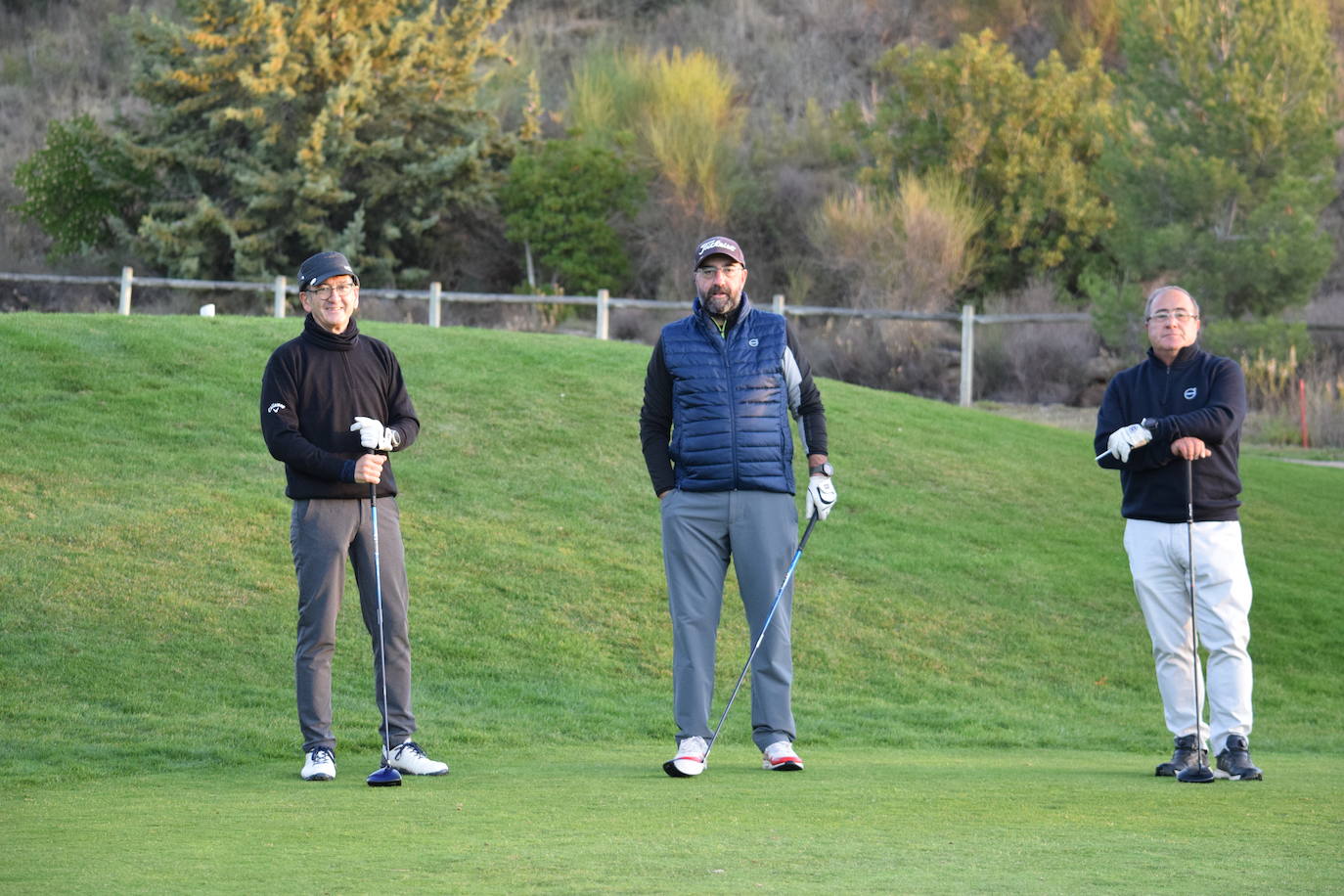 Imágenes del torneo final de la décima edición de la Liga de Golf y Vino, que organiza cada año lomejordelvinoderioja.com. 