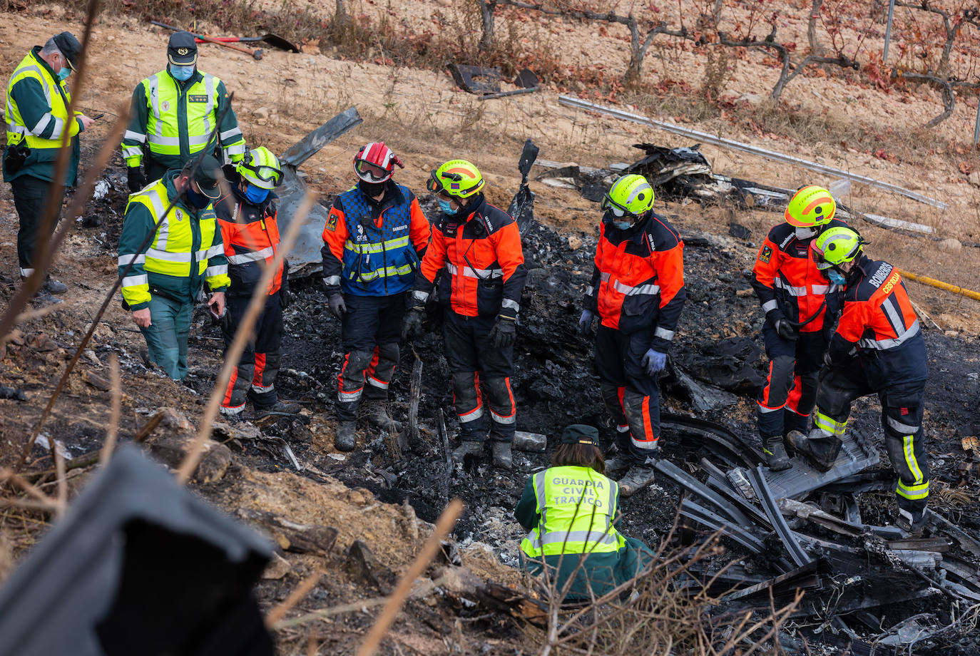 En este terrible suceso, los bomberos han tardado cinco horas en hallar el cuerpo de la víctima