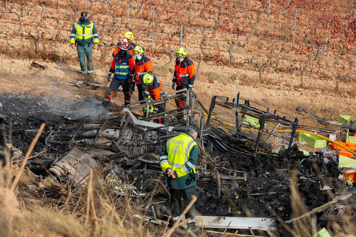 En este terrible suceso, los bomberos han tardado cinco horas en hallar el cuerpo de la víctima