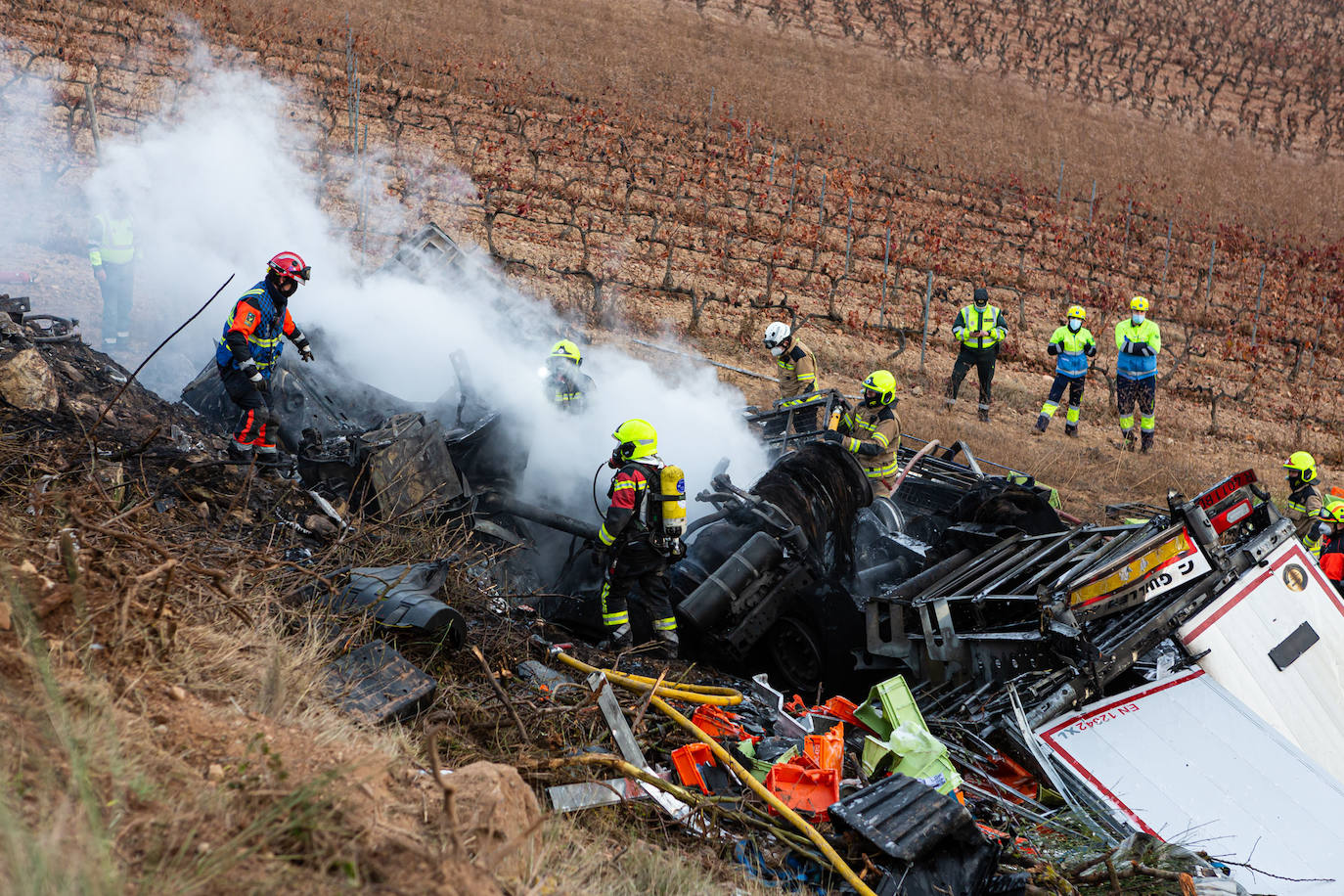 En este terrible suceso, los bomberos han tardado cinco horas en hallar el cuerpo de la víctima