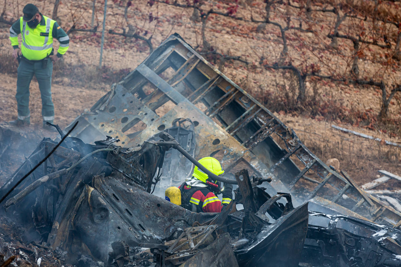 En este terrible suceso, los bomberos han tardado cinco horas en hallar el cuerpo de la víctima