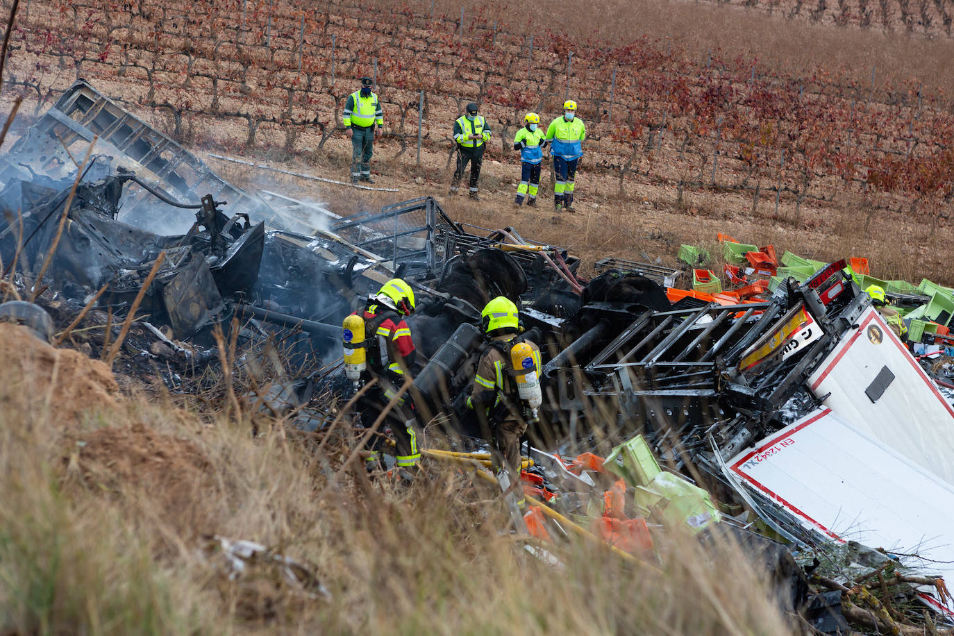 En este terrible suceso, los bomberos han tardado cinco horas en hallar el cuerpo de la víctima