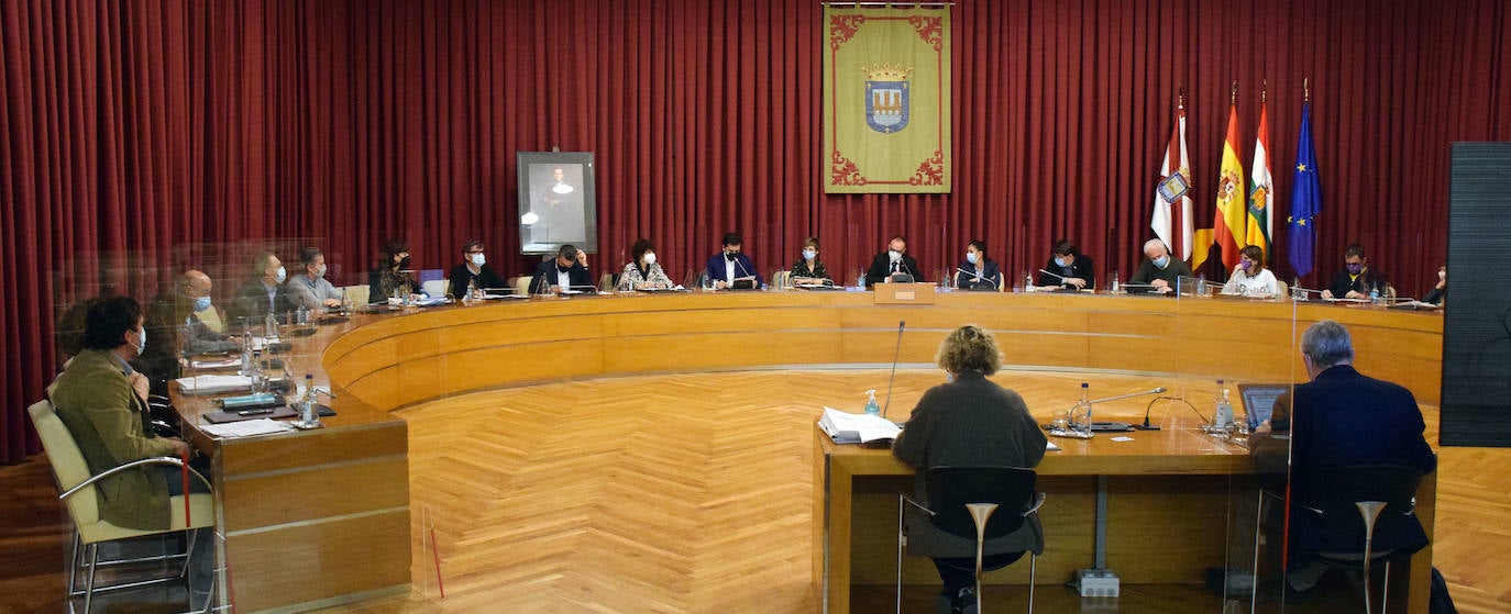 Fotos: El debate del pleno de Logroño