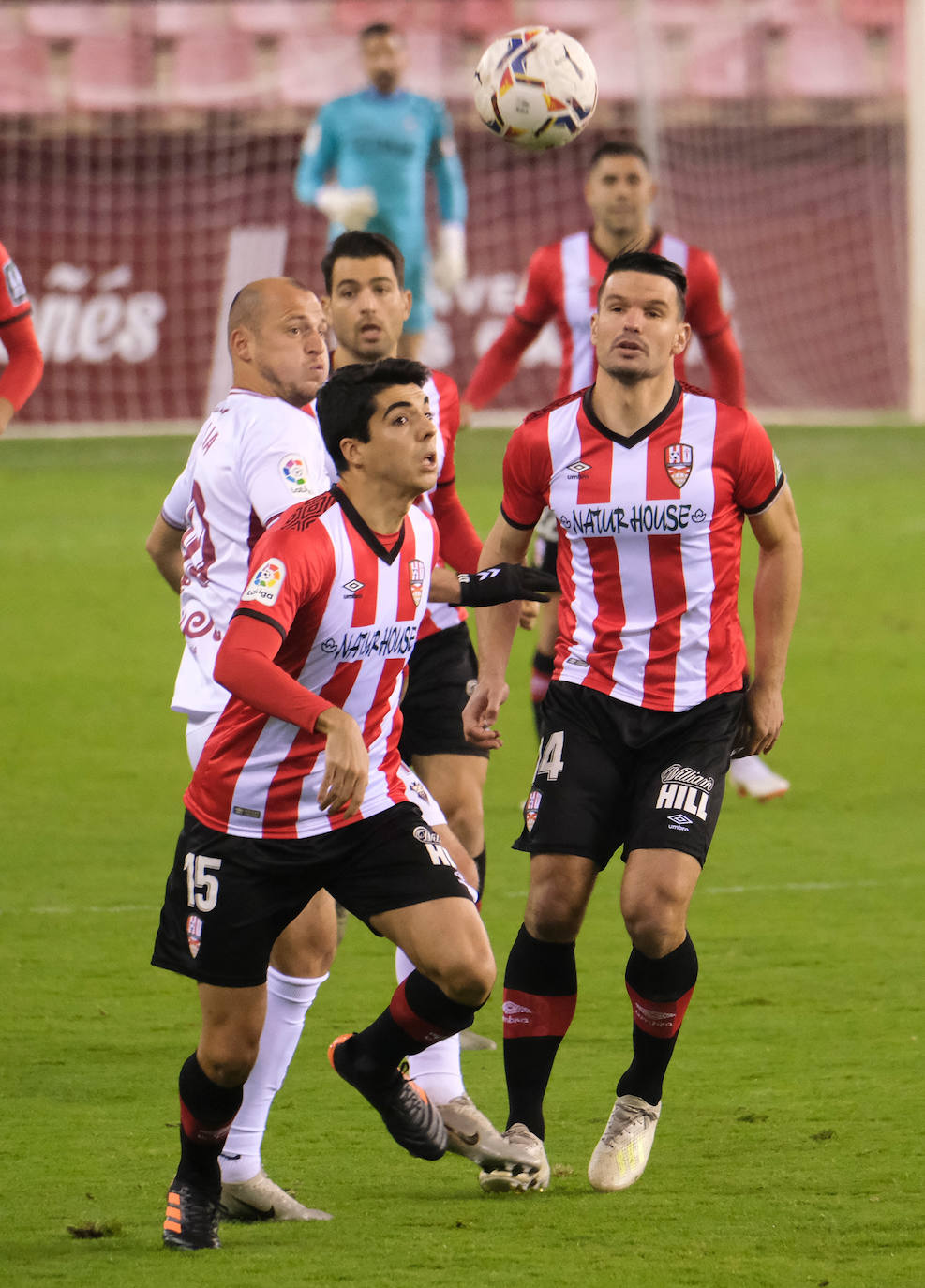 Los blanquirrojos consiguen su sexta victoria consecutiva