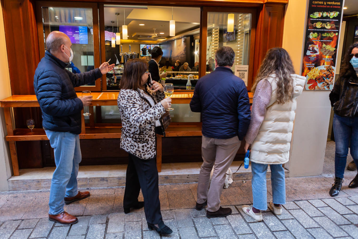 Un mes después los establecimientos hosteleros de la capital riojana han podido retomar la actividad