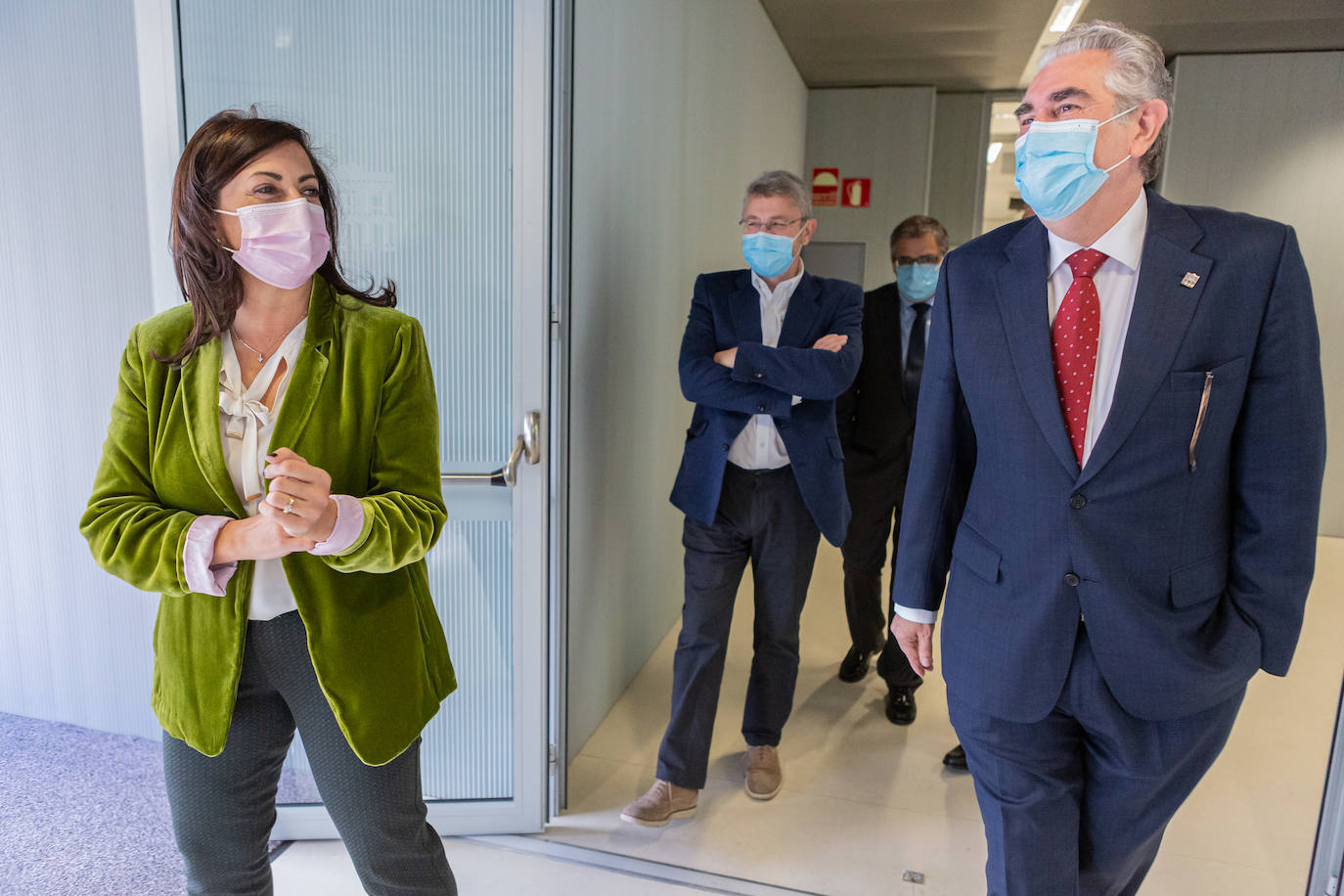 Visita de la presidenta del Gobierno de La Rioja a la nueva sala de vistas del Juzgado de Violencia sobre la Mujer.