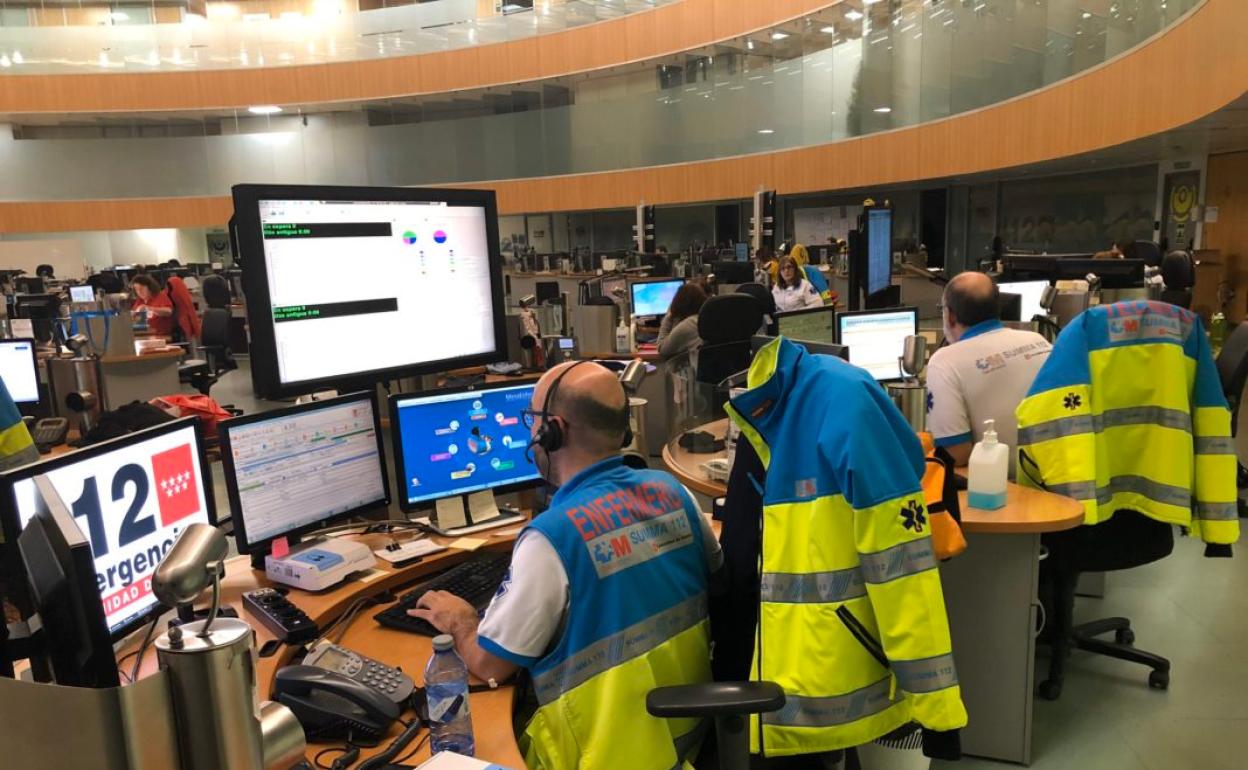 Sala de emergencias del 112 en Madrid. 