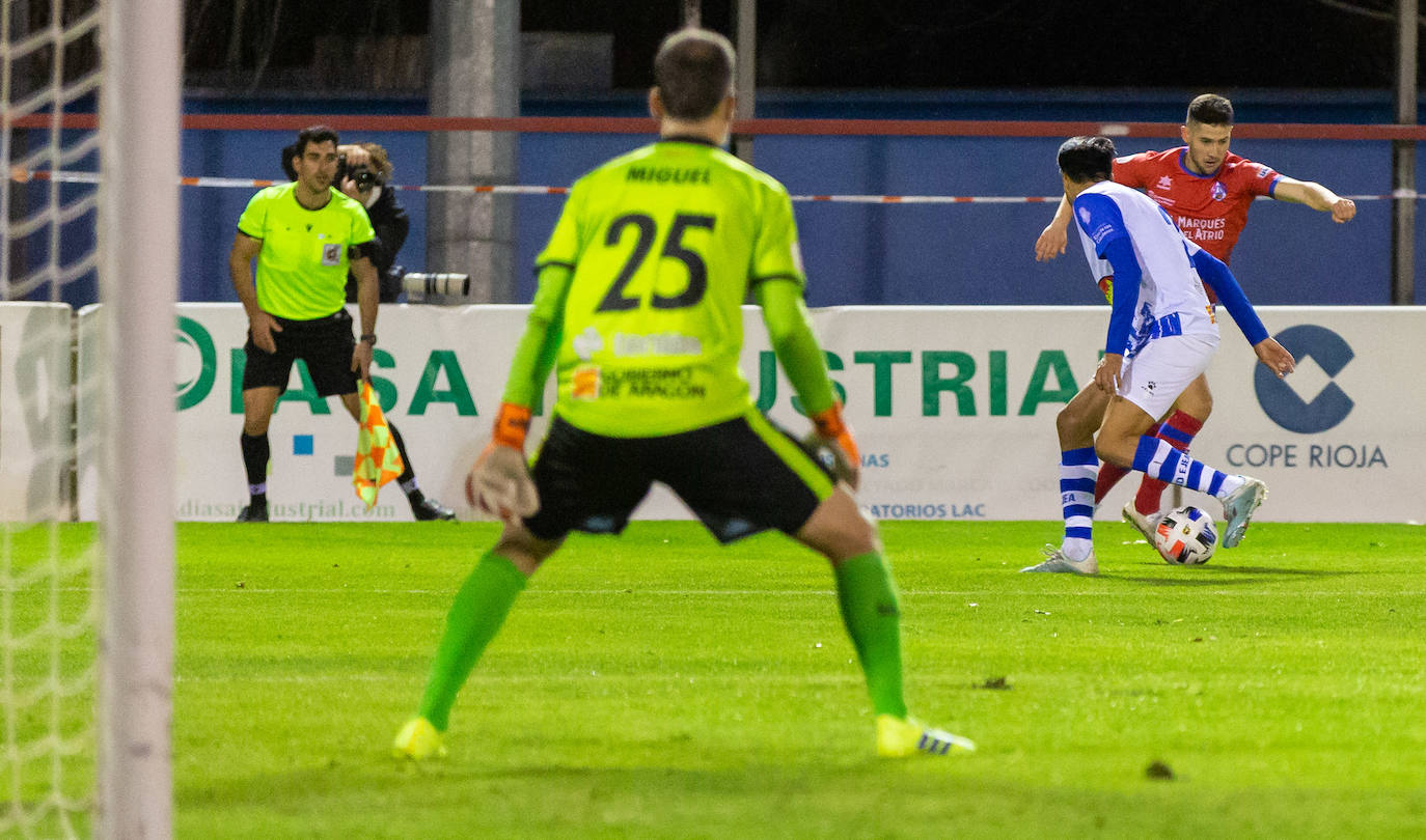 Los riojabajeños han ganado al Ejea con un gol de Cristian. 