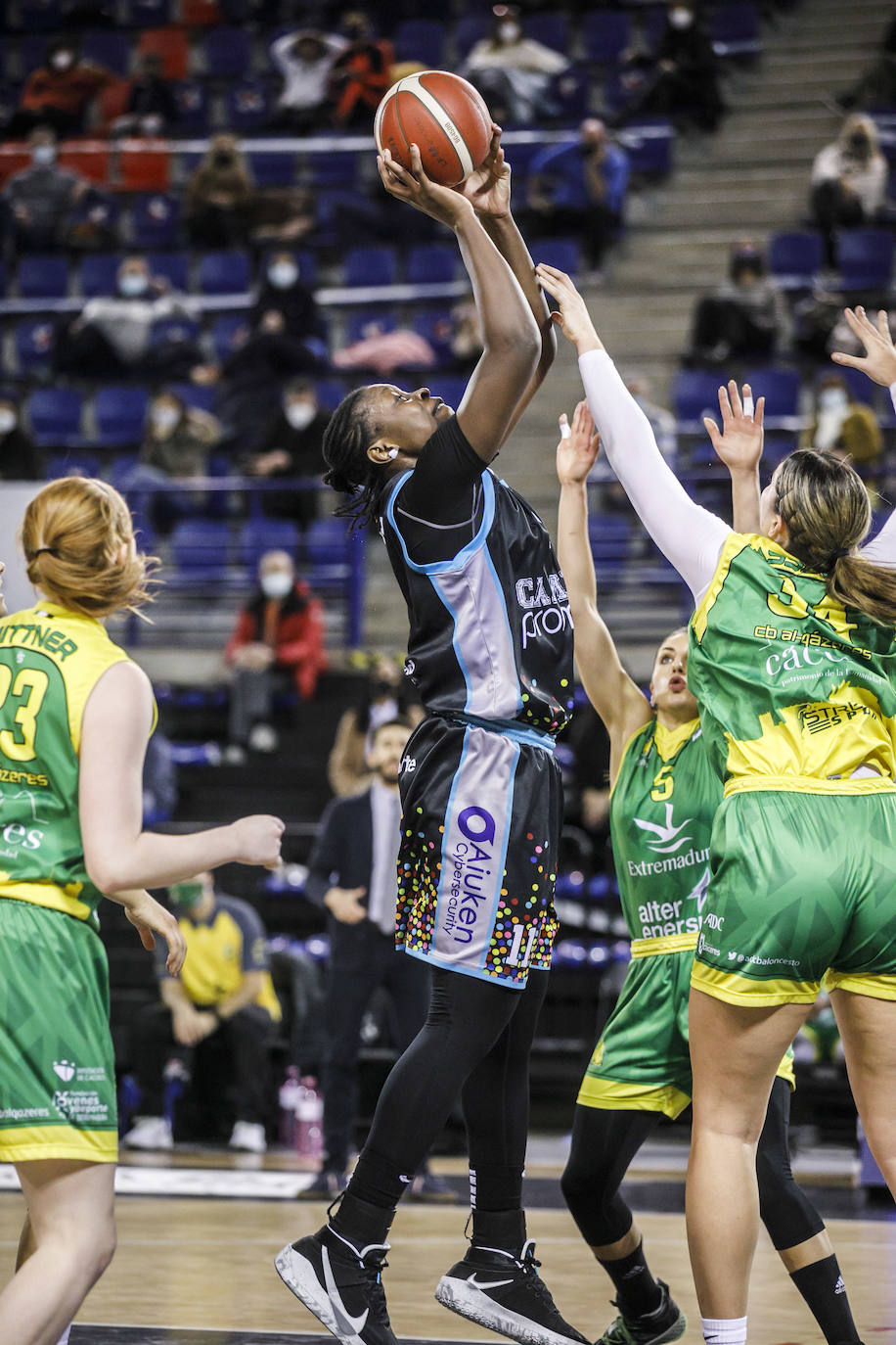 El bloque logroñés ha ganado al Al Qázeres