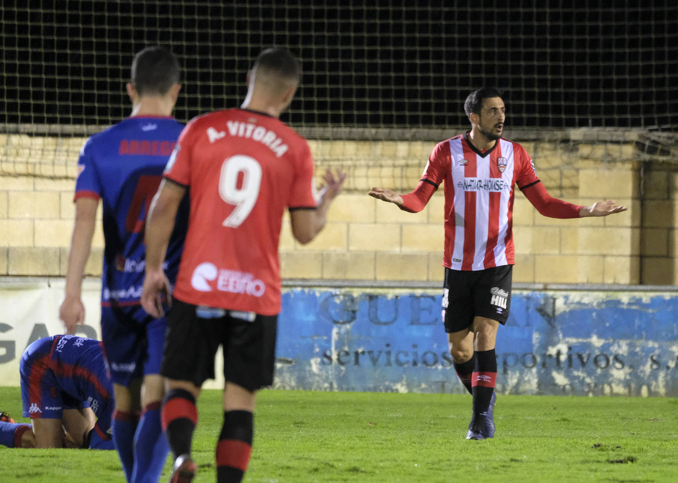 Los blanquirrojos se despiden de la Copa tras perder contra el Amorebieta.