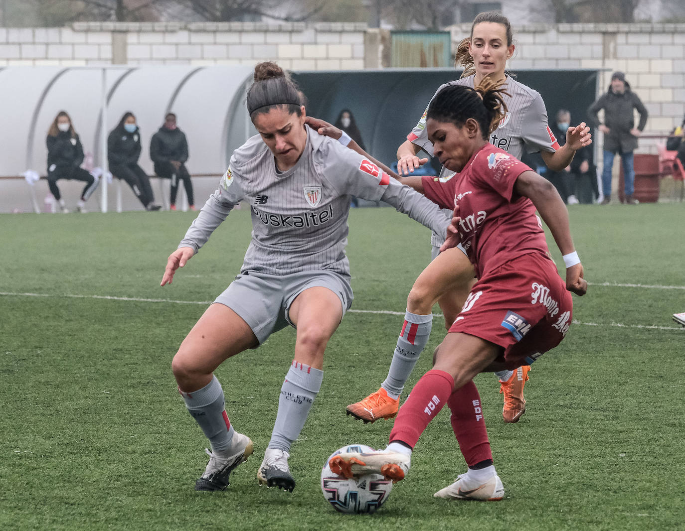 El EDF Logroño consigue su segunda victoria consecutiva contra el Athletic.