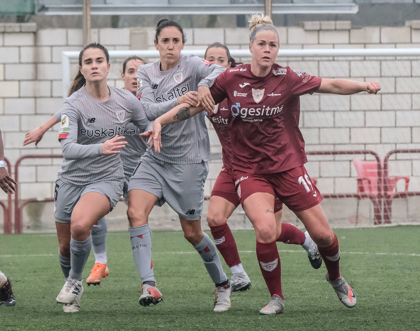 El EDF Logroño consigue su segunda victoria consecutiva contra el Athletic.